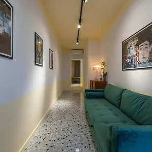 Teatro Toledo 272 Bed & Breakfast